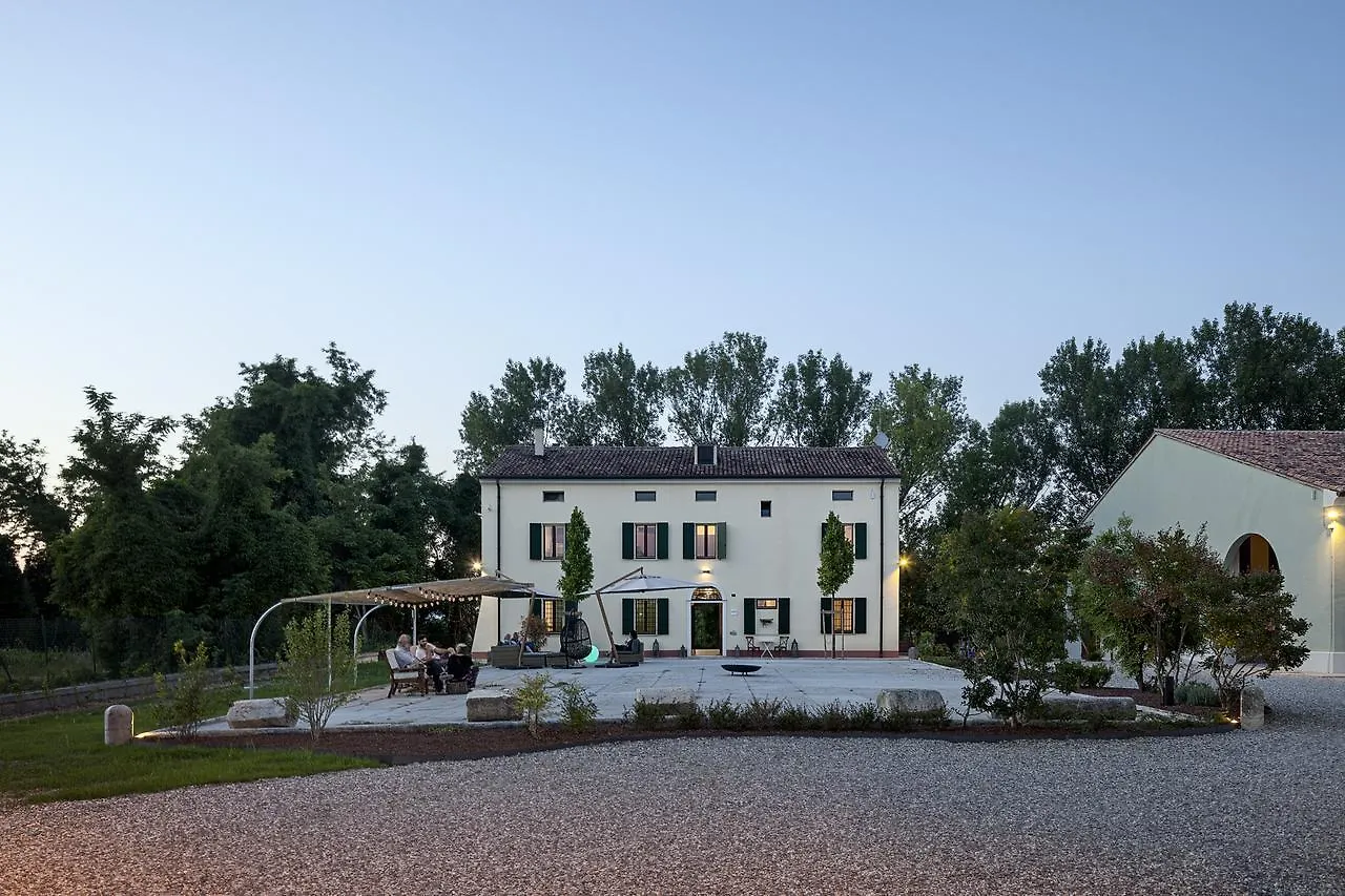 Cascina La Goliarda Hostel Curtatone