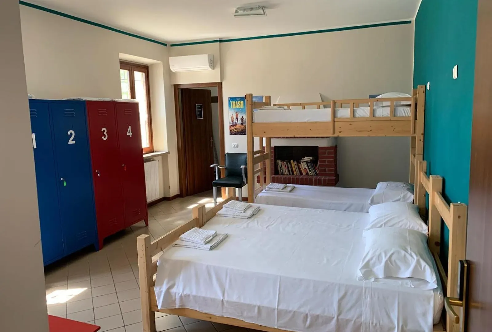 Cascina La Goliarda Hostel Curtatone Italy