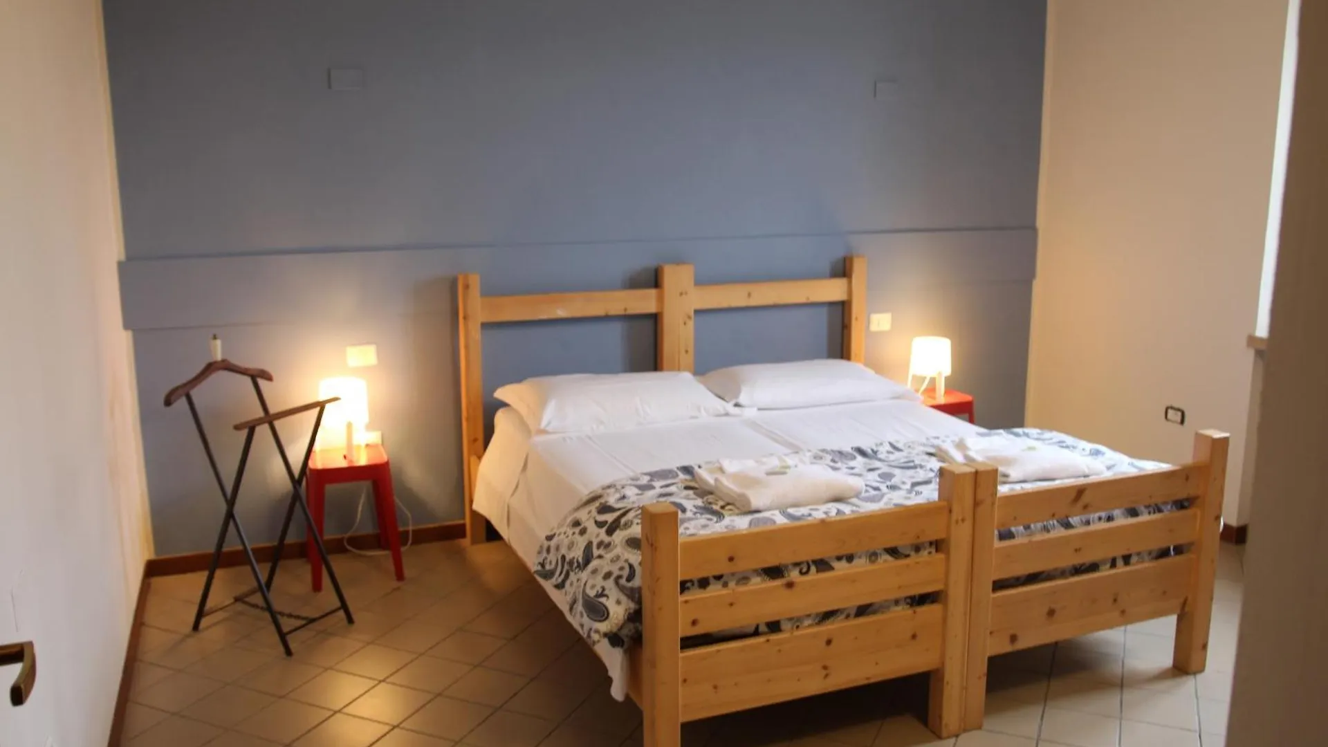 Cascina La Goliarda Hostel Curtatone Italy